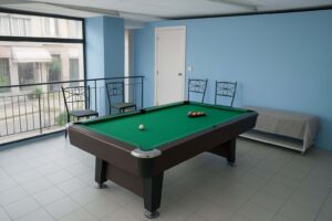 Bar en venta Palamós: zona de ocio