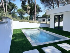 Casa nueva en Llagostera: jardin con piscina