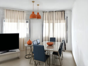Piso 3 habitaciones en venta en Banyoles: comedor reformado